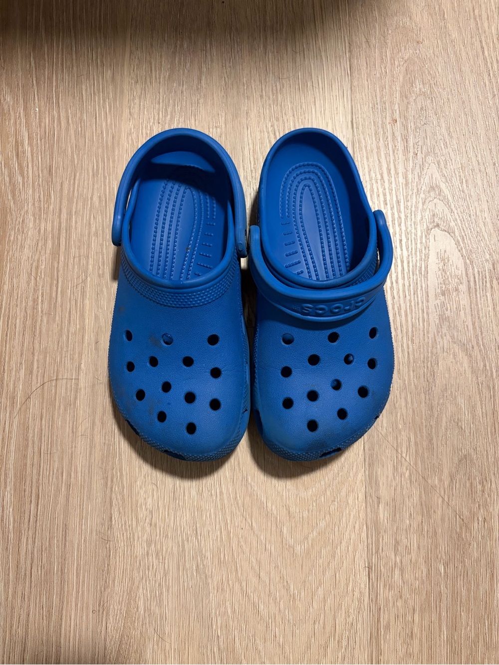 CROCS Kids Classic Clog in Bright Blue